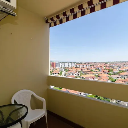 Apartman Mirela *