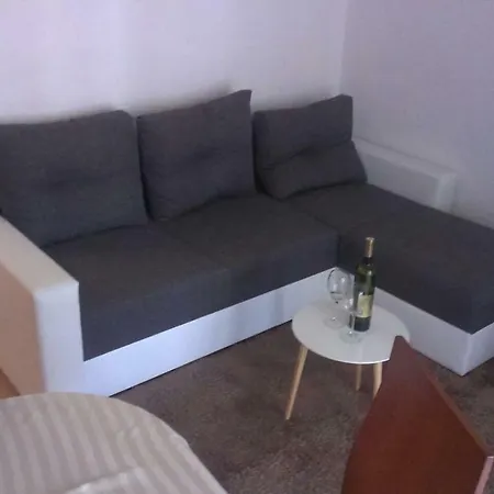 Apartman Mirela Daire *
